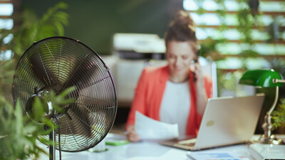 Arbeiten bei Hitze: Was ist erlaubt und was nicht?
